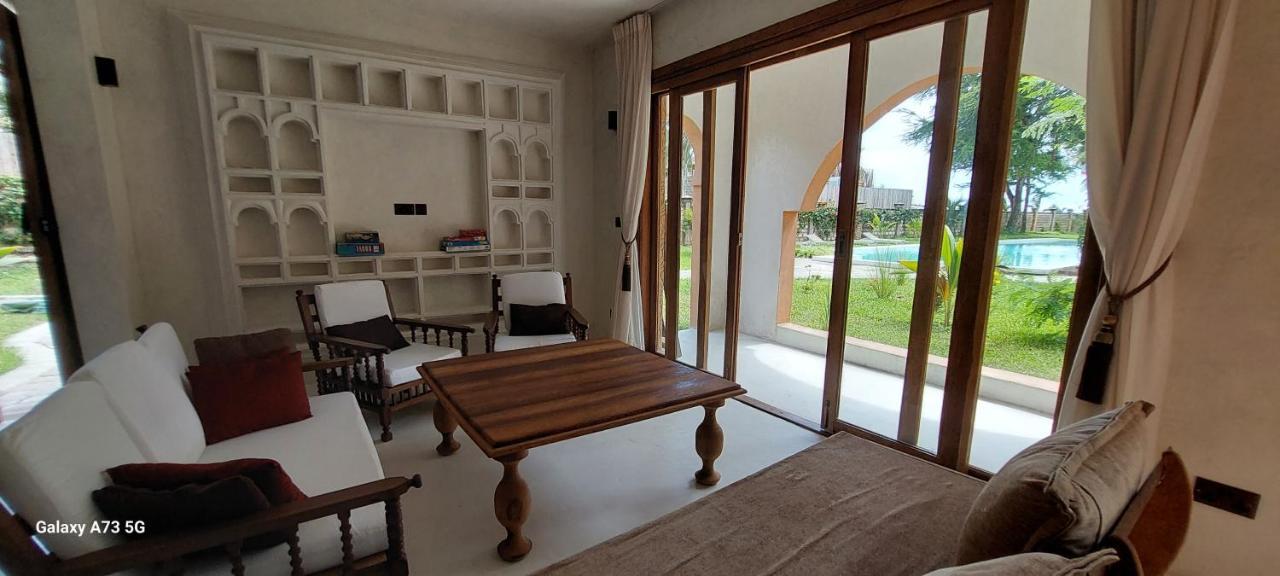 Al Mahali 3 Bedroom Villas Diani Galu Beach Diani Beach Kültér fotó